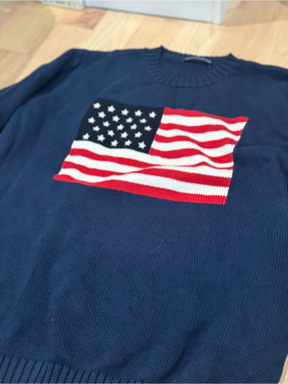 Brandy Melville Navy Knit American Flag Crewneck Sweater - Picture 4 of 6